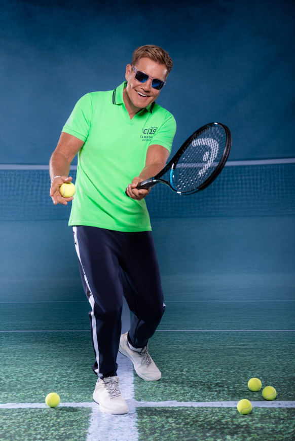 Pikee-Polo mit V-Neck und Rückeneinsatz