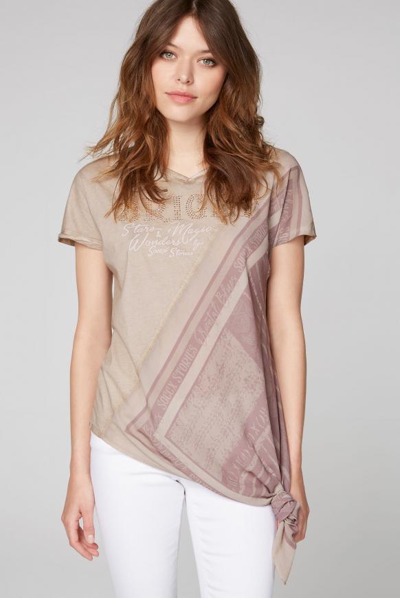 Asymmetrisches T-Shirt im Materialmix