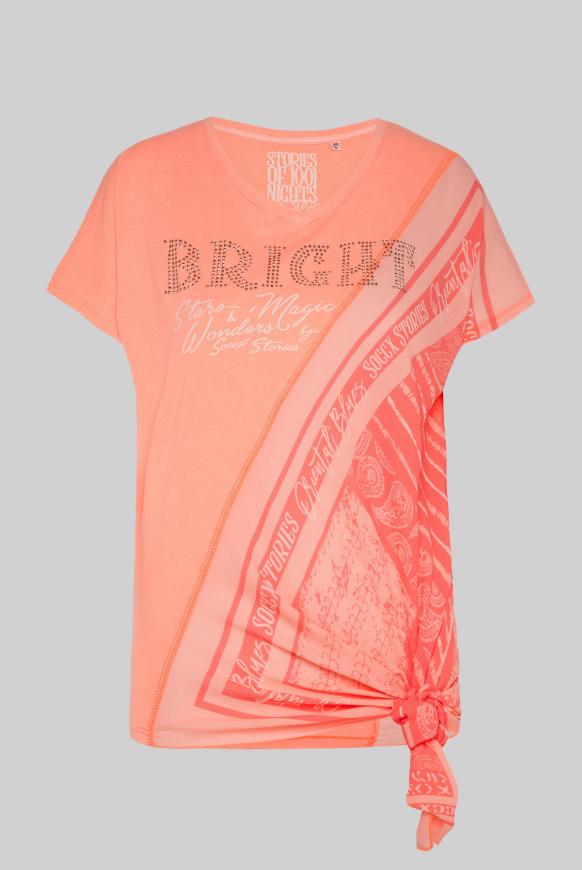 Asymmetrisches T-Shirt im Materialmix