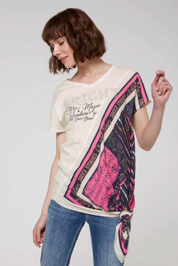 Asymmetrisches T-Shirt im Materialmix