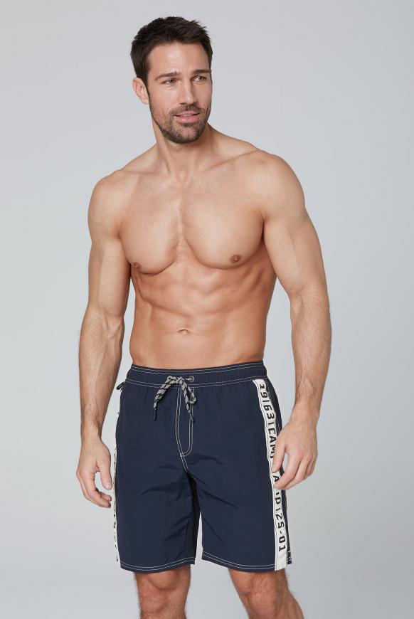 Badehose mit Logo-Tape an den Seiten