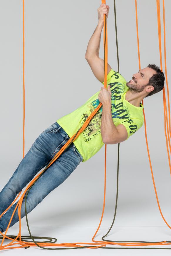 Base Jumping Look4