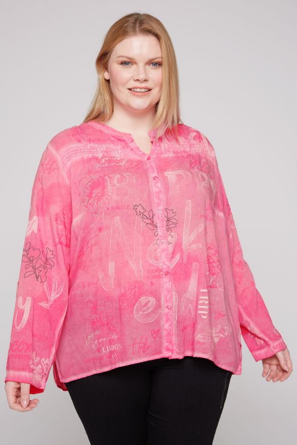Bluse Inside Oil Dyed mit All Over Print happy pink