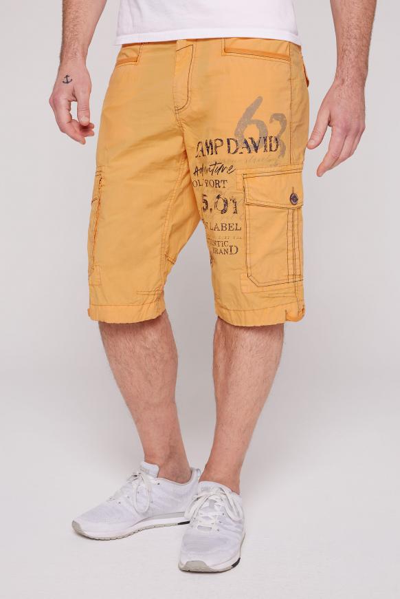 Cargo Bermuda mit Label Prints