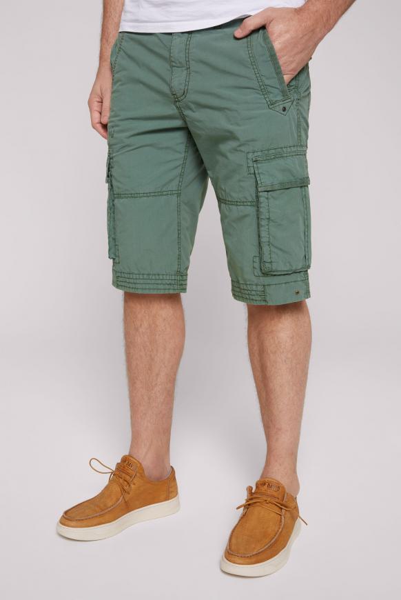 Cargo Shorts mit Beintaschen und Tapes deep green