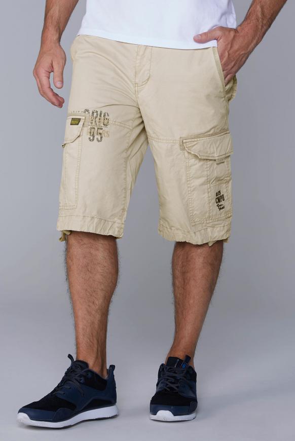 Cargo Shorts mit Prints und Stickereien