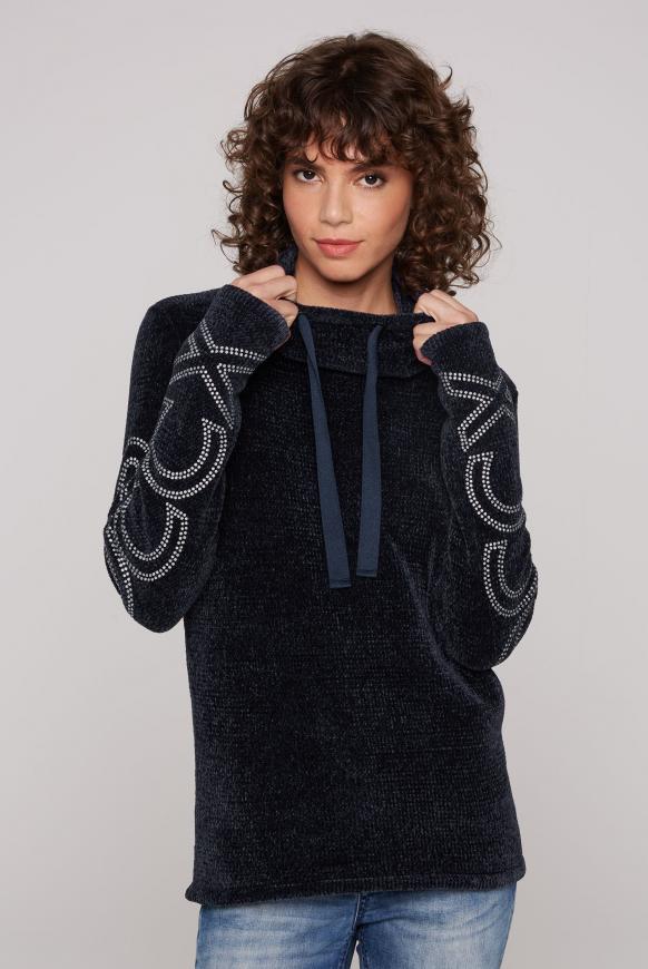 Chenille-Pullover mit Rollkragen und Logo