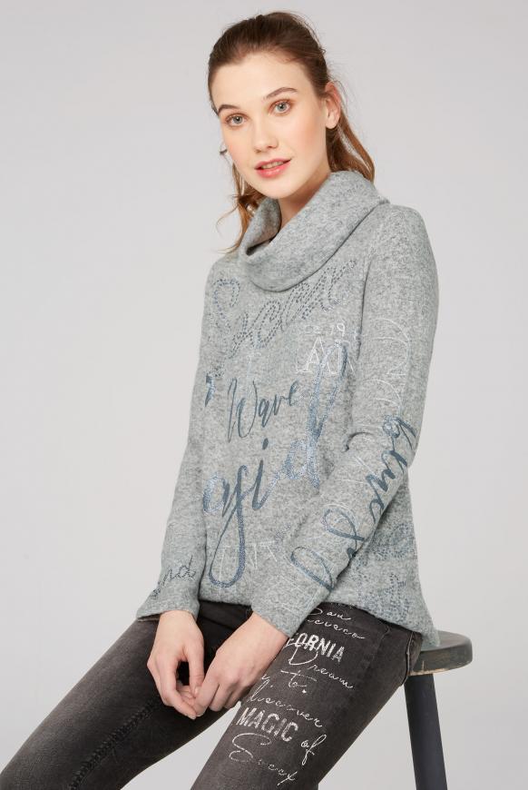 Fleece-Pullover mit hohem Kragen und Glitter Prints