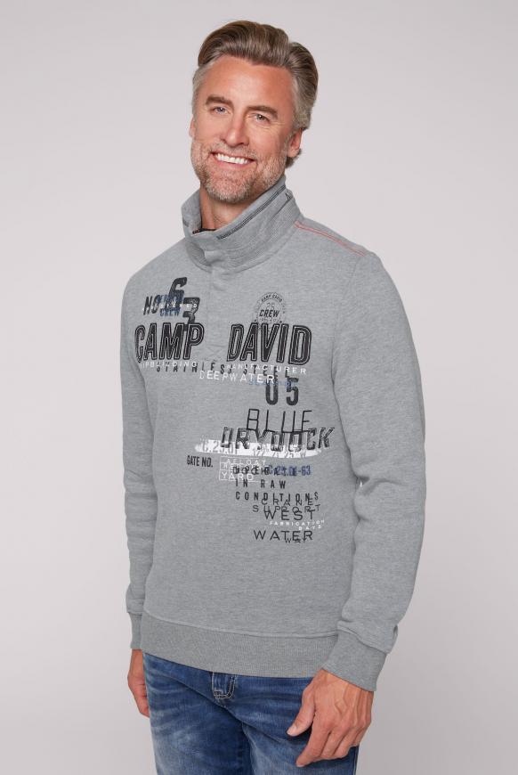 Fleece-Sweatshirt mit Troyer-Kragen