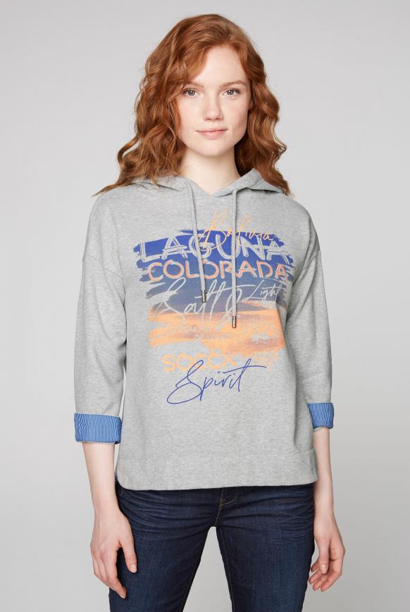 Hoodie mit Artwork und Kontrast-Details