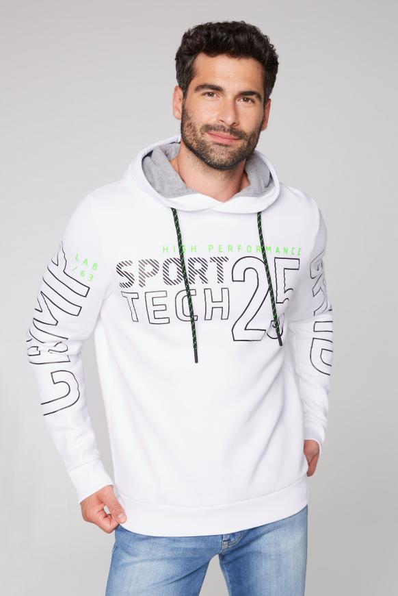 Hoodie mit großem Logo Design