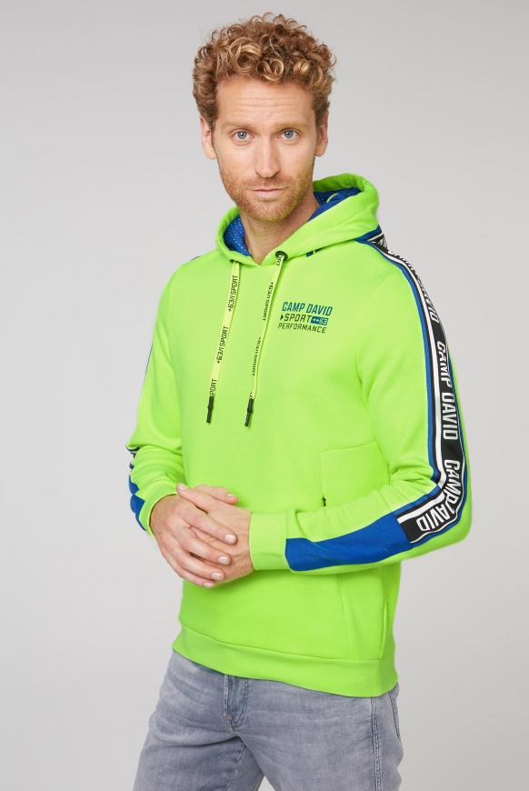 Hoodie mit Logo-Tapes und Colourblock
