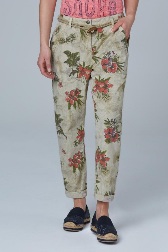 Hose mit All Over Print und Kordelgürtel