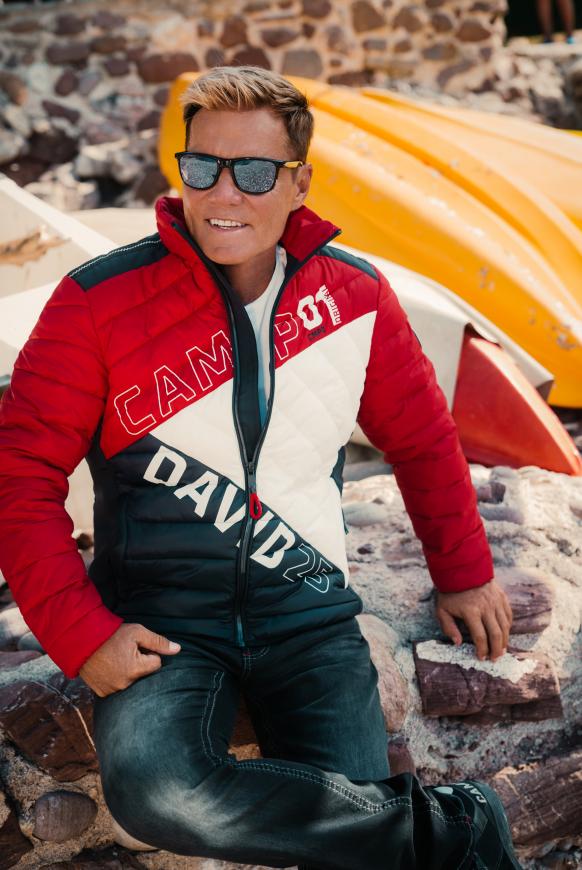 Jacke im Materialmix mit Colour-Design