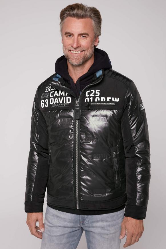 Jacke im Materialmix mit Prägedruck