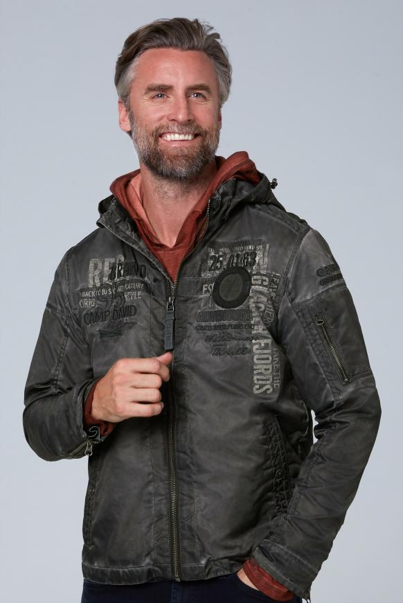 Jacke Oil Dyed mit Artworks und Coating