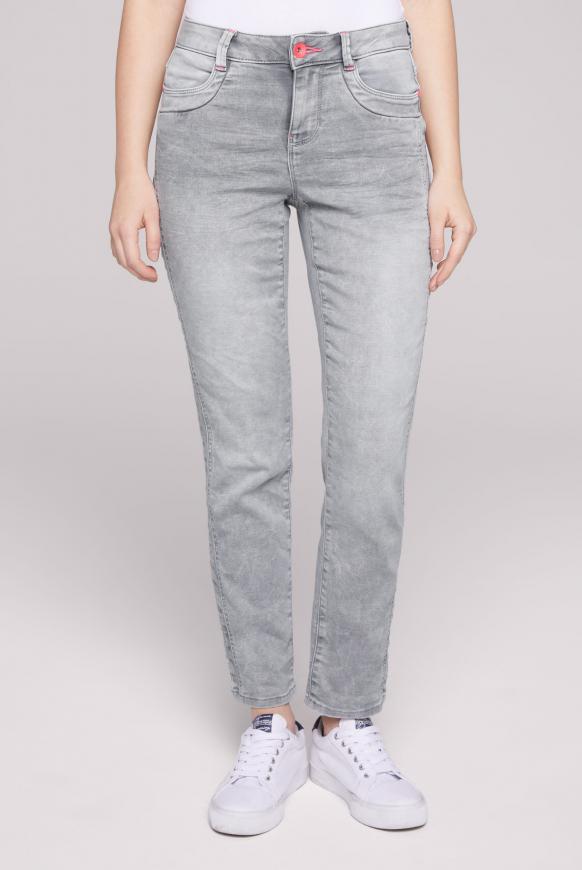 Jeans CH:AR mit geradem Bein
