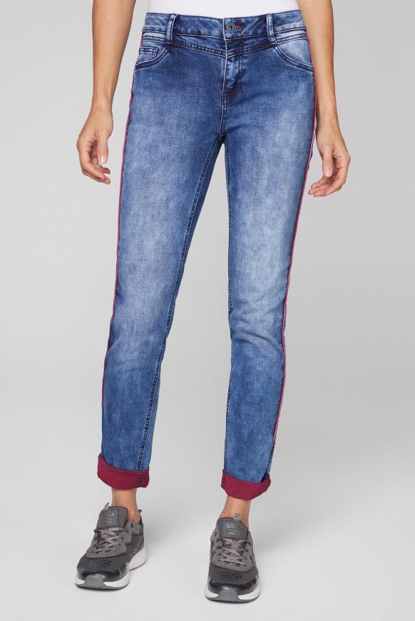 Jeans CH:EA mit Piping und gefärbter Innenseite