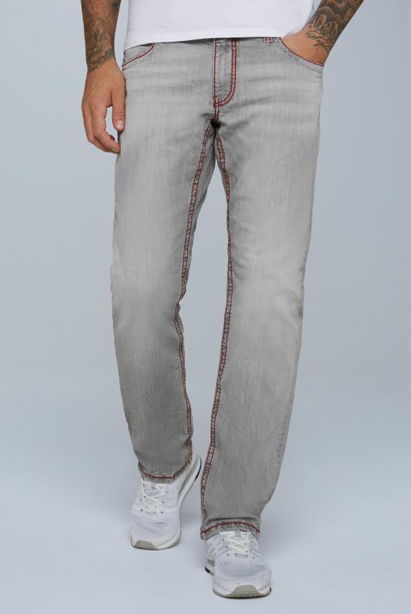 Jeans CO:NO mit Kontrastnähten und Used-Optik light grey