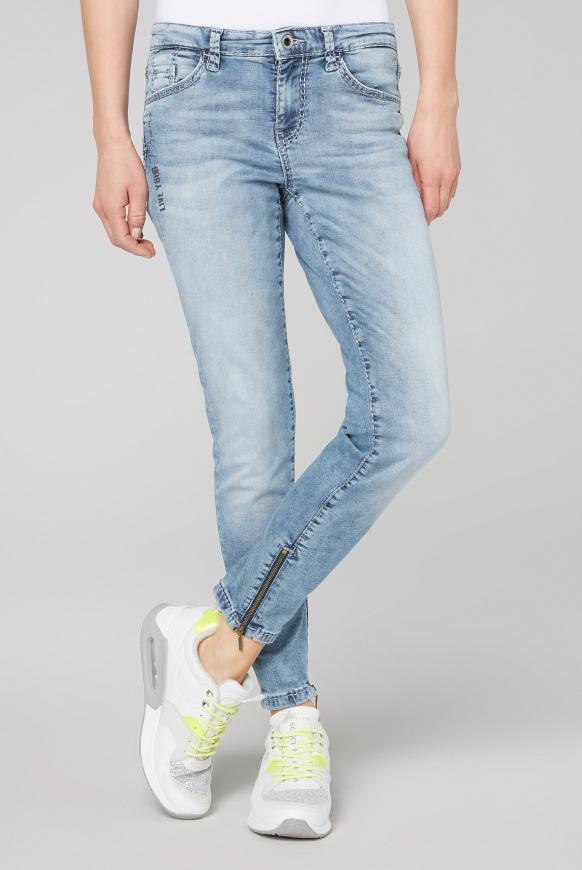 Jeans MI:RA mit Back Prints