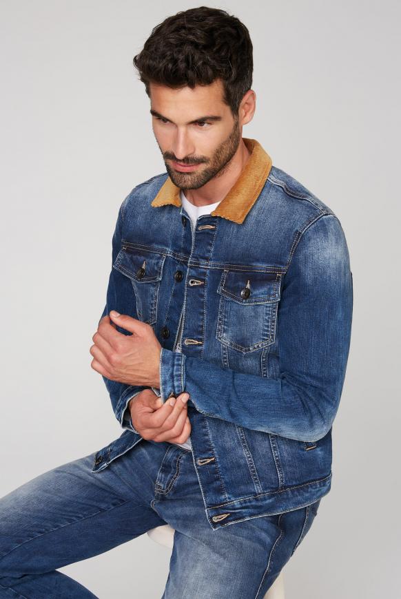 Jeansjacke mit Used Look und Cordkragen