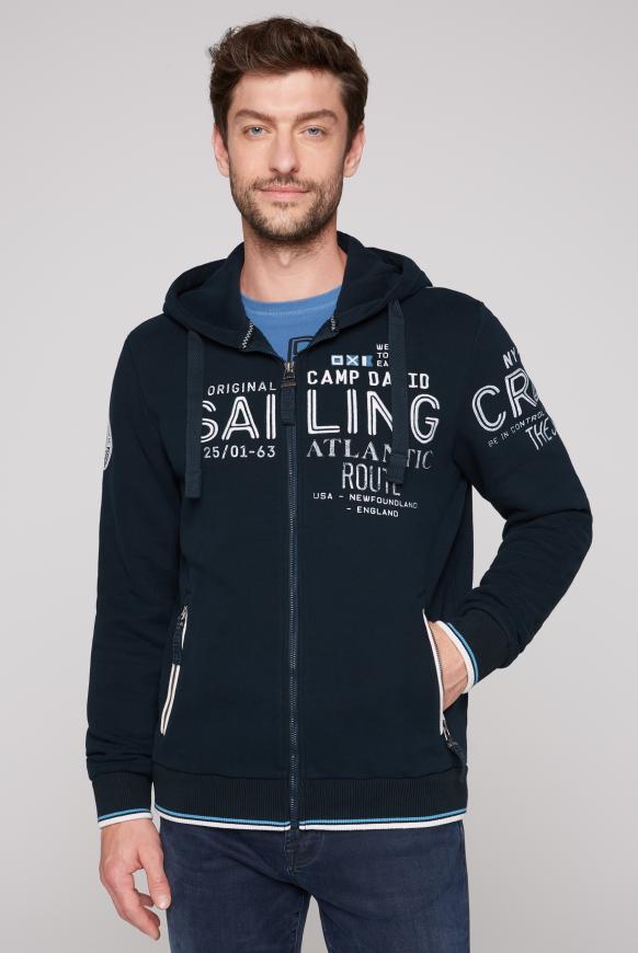 CAMP DAVID & SOCCX | Kapuzensweatjacke mit plakativen Artworks blue navy