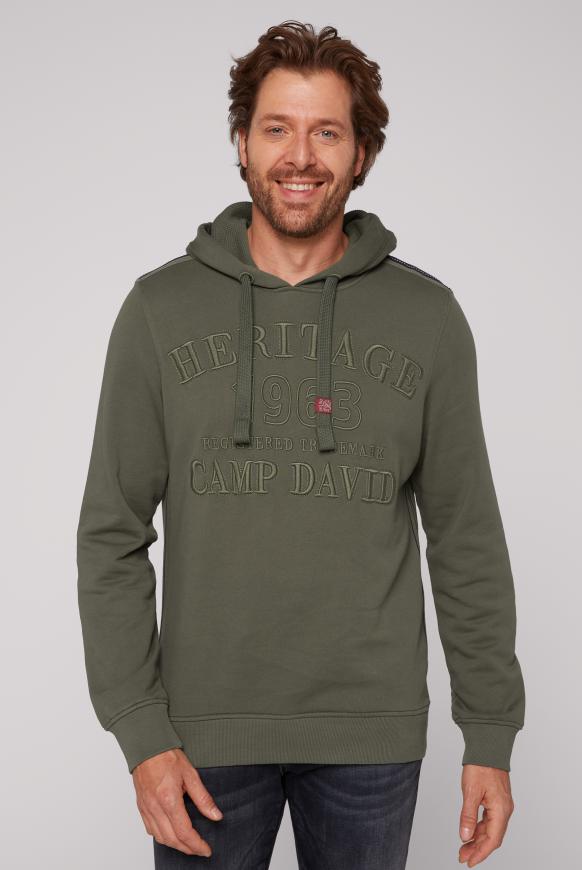 Kapuzensweatshirt mit 3D-Stickereien