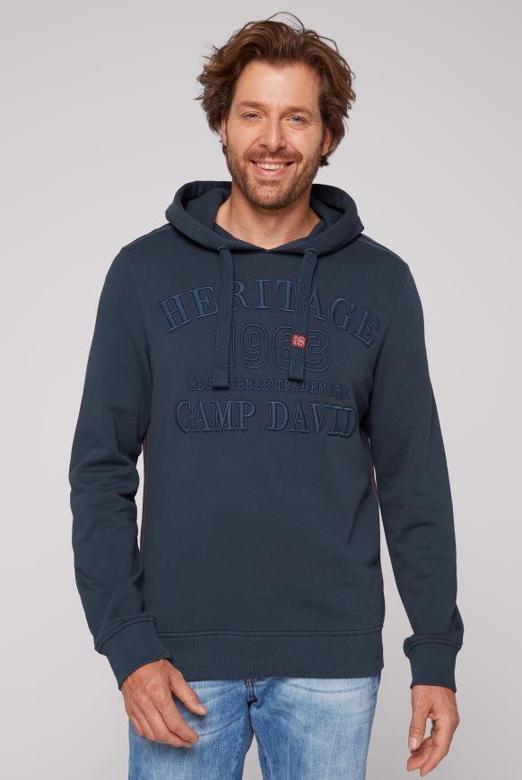 Kapuzensweatshirt mit 3D-Stickereien