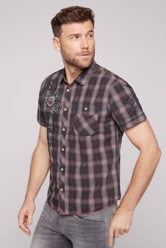 Karohemd Acid Washed mit Label-Applikationen