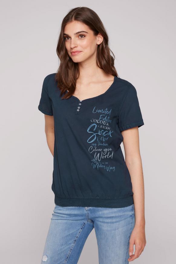 Kurzärmelige Serafino-Bluse mit Print blue navy