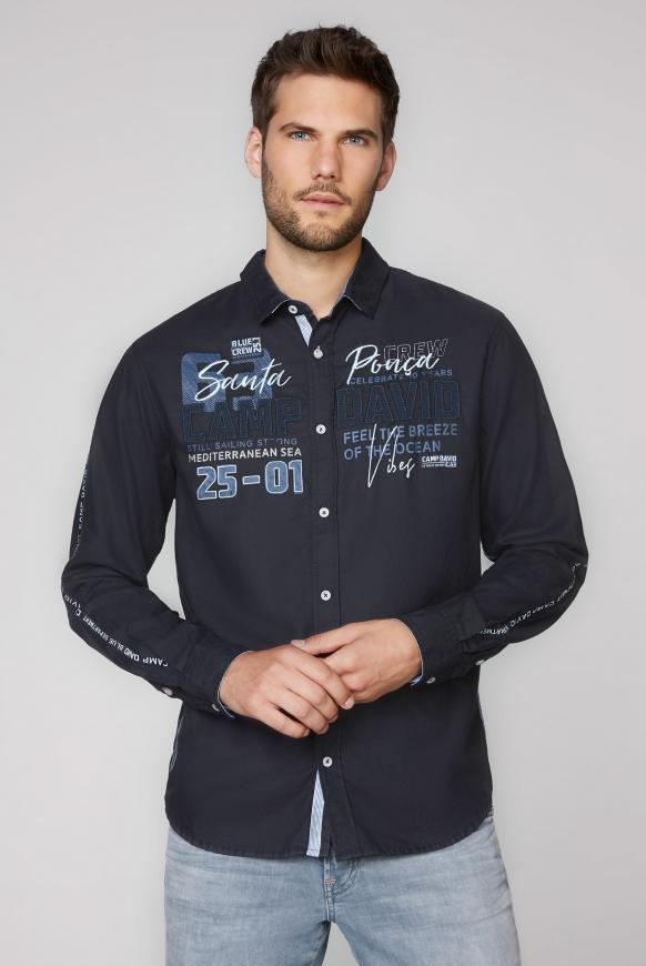 Langarmhemd mit Label-Applikationen