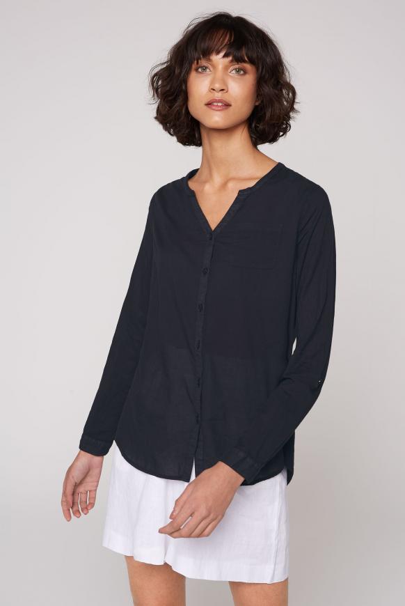 Leichte Bluse mit Brusttasche