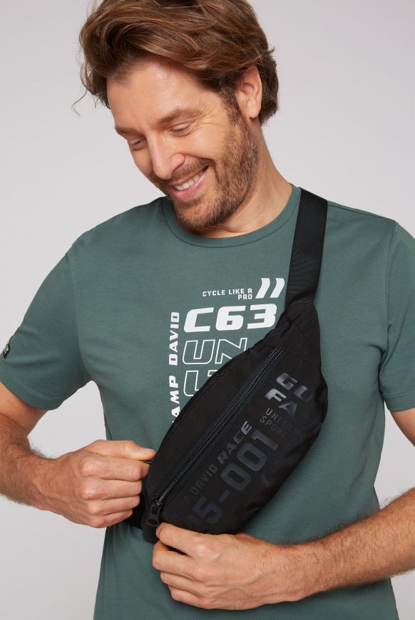Leichte Gürteltasche mit Label Print black