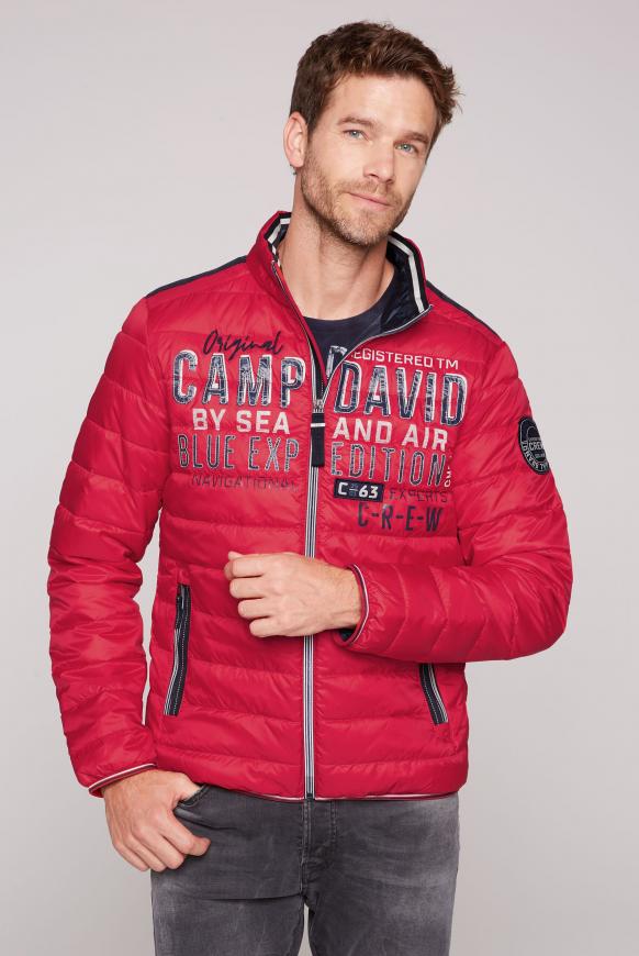 Leichte Steppjacke mit Logo Artworks