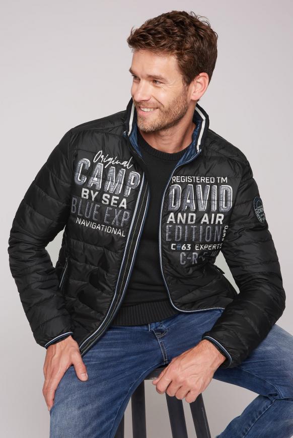 Leichte Steppjacke mit Logo Artworks