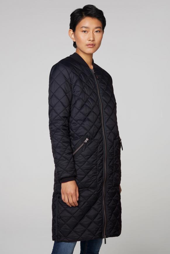 Leichter Steppmantel im Bomber-Stil