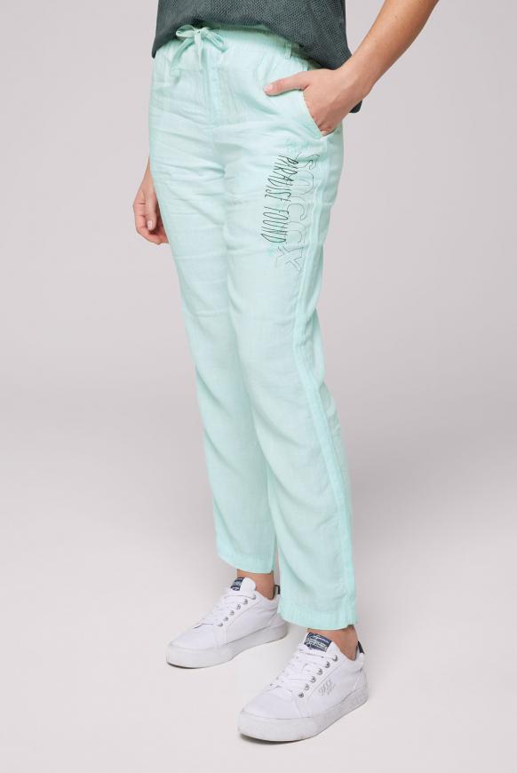 Leinenhose mit Seitentape und Label Print