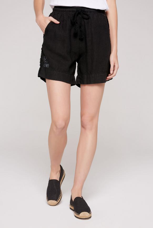 Leinenshorts mit Spitzenborte black