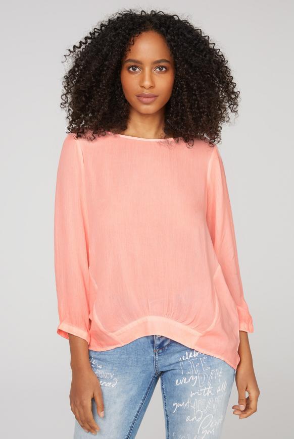 Oversized-Bluse im Materialmix