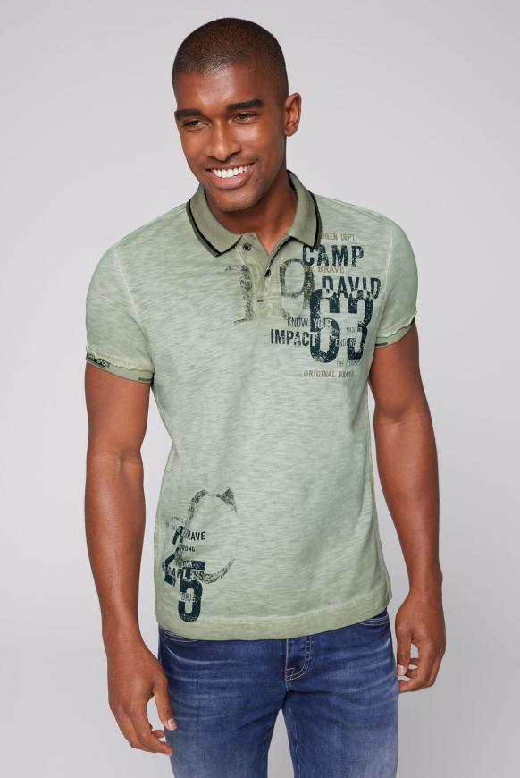 Polo mit Logo-Design an Kragen und Ärmeln treasure green