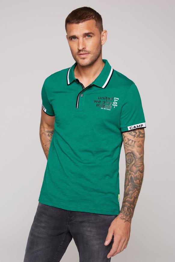 Polo mit Tipping an Kragen und Bündchen action green