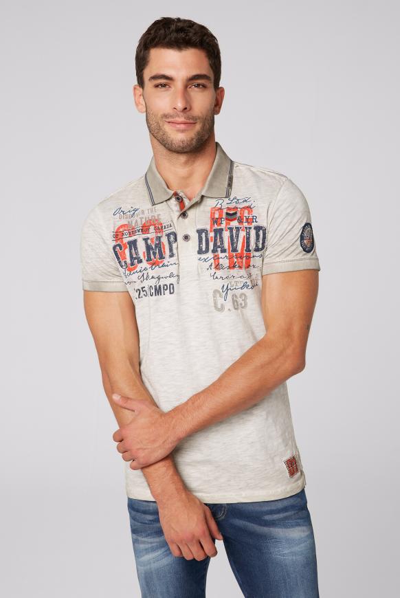 Poloshirt mit Label-Applikationen