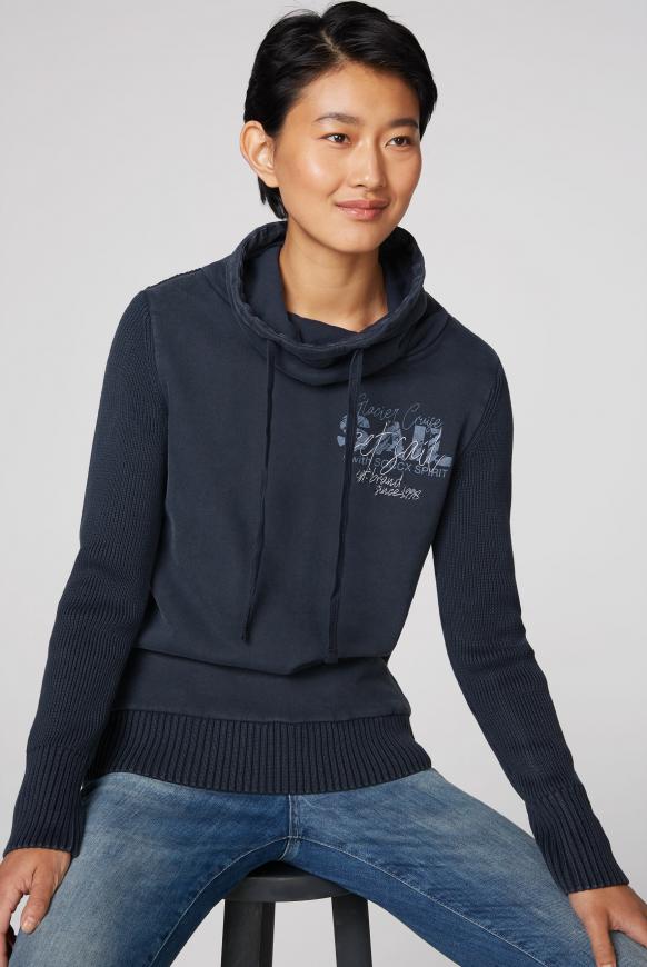 Pullover im Materialmix mit Artwork