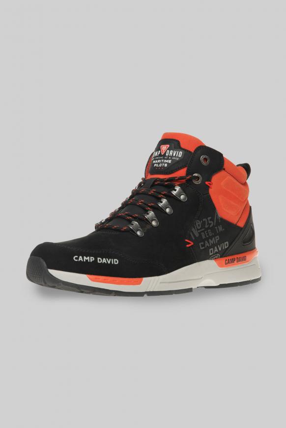 Robuster Sneaker in Wanderschuh-Optik