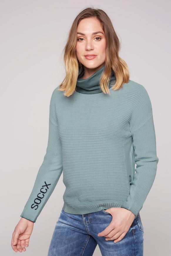 Rollkragenpullover mit Intarsien-Strick