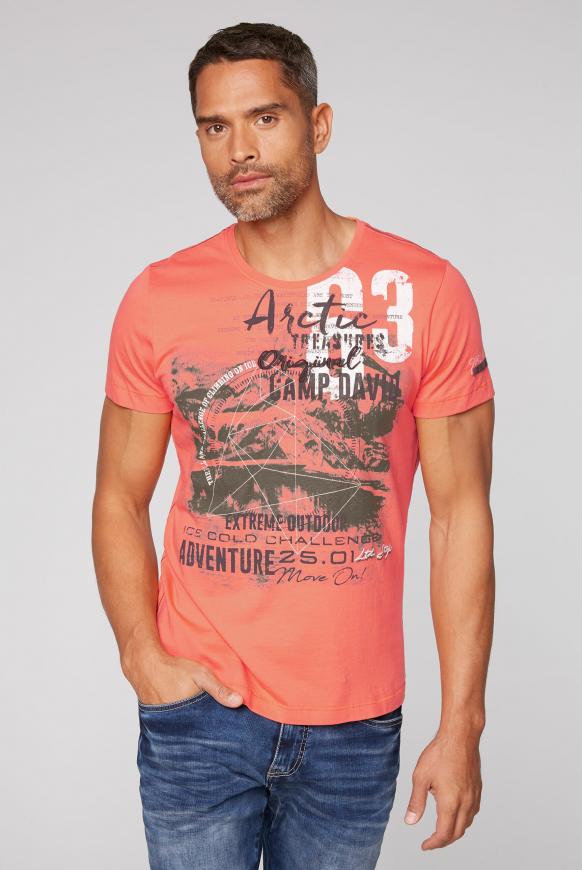 Rundhalsshirt mit Label-Applikationen