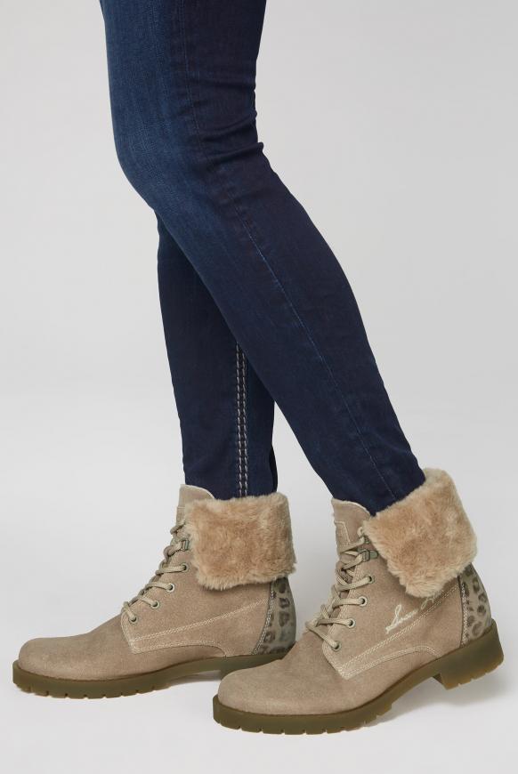 Schnürboots mit Krempelschaft