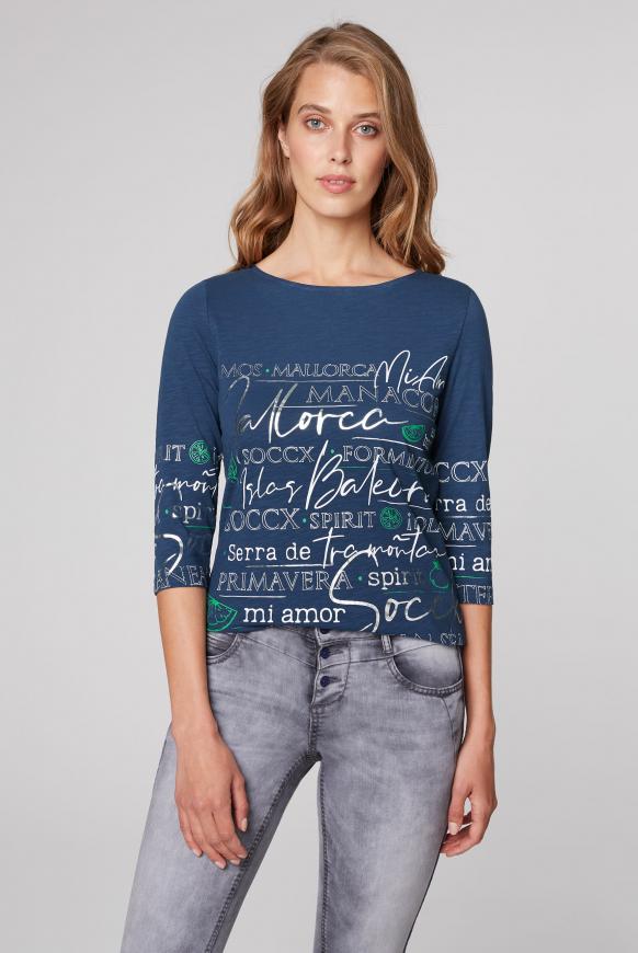 Shirt mit U-Boot-Ausschnitt und Artwork