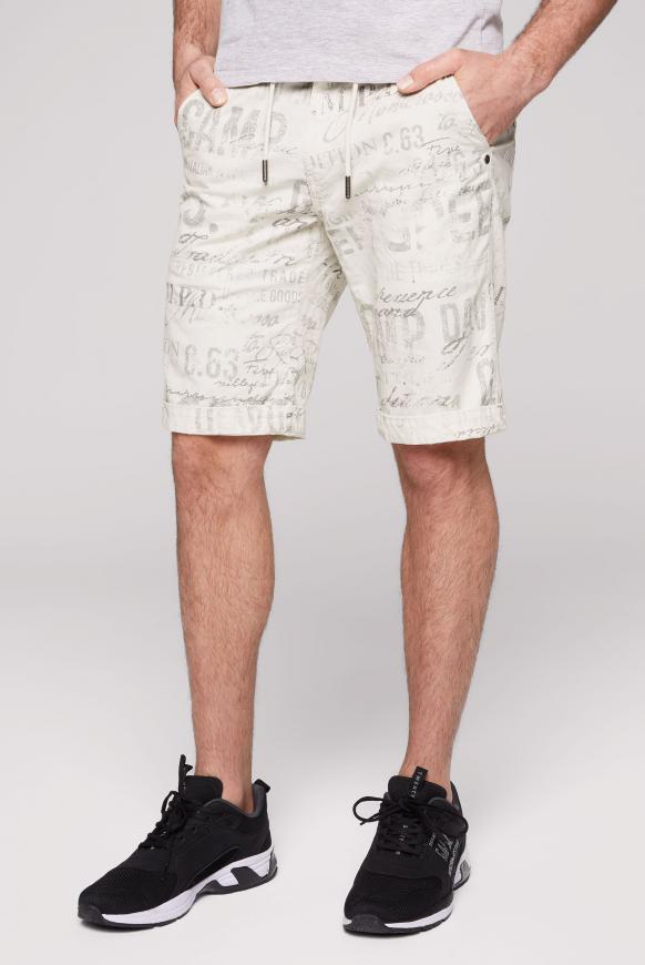 Shorts mit All Over Print