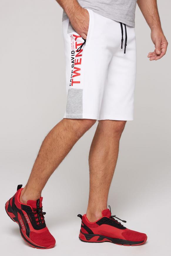 Shorts mit Colour-Blocking und Prints opticwhite